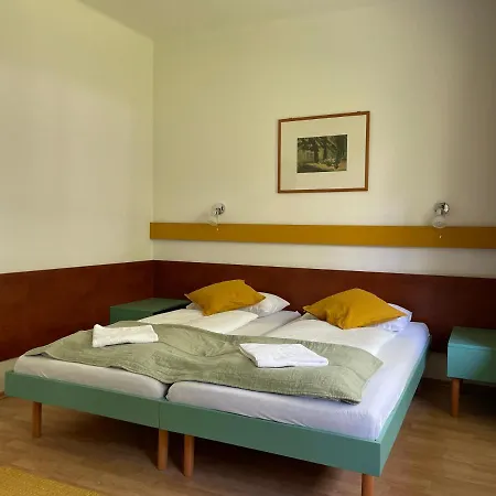 Hello Balcsi Apartmanhaz 3*