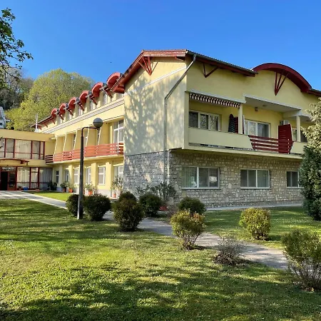 Hello Balcsi Apartmanhaz 3* Tihany
