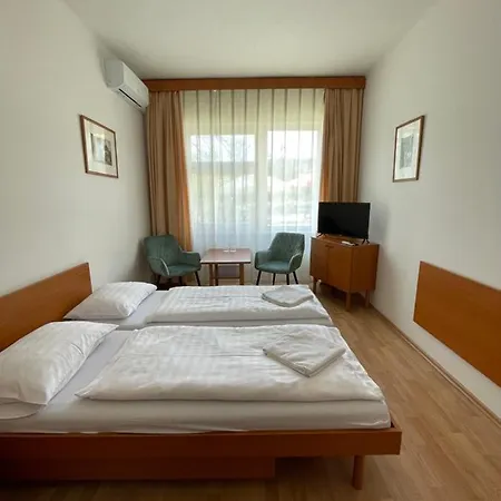 Hello Balcsi Apartmanhaz Tihany