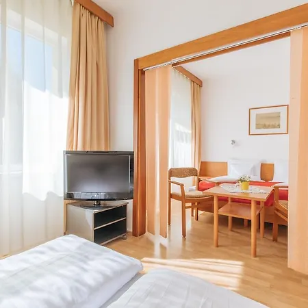 Bed and Breakfast Hello Balcsi Apartmanhaz Tihany
