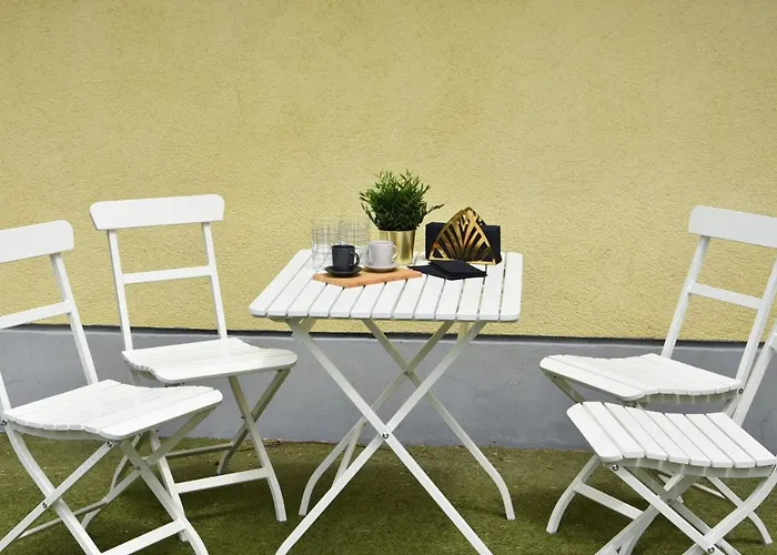 Hello Balcsi Panzió 3*