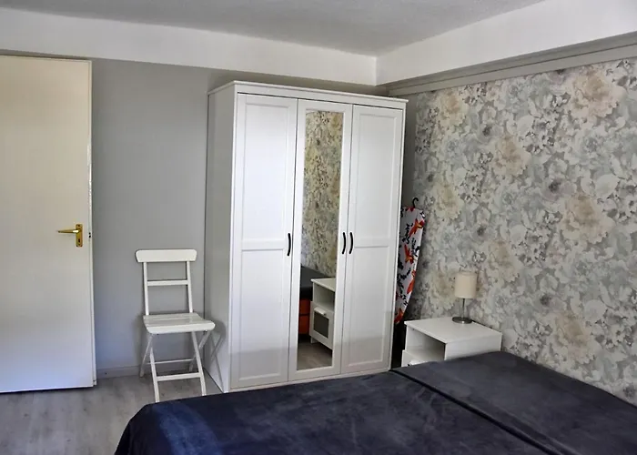 Hello Balcsi Apartmanhaz 3*