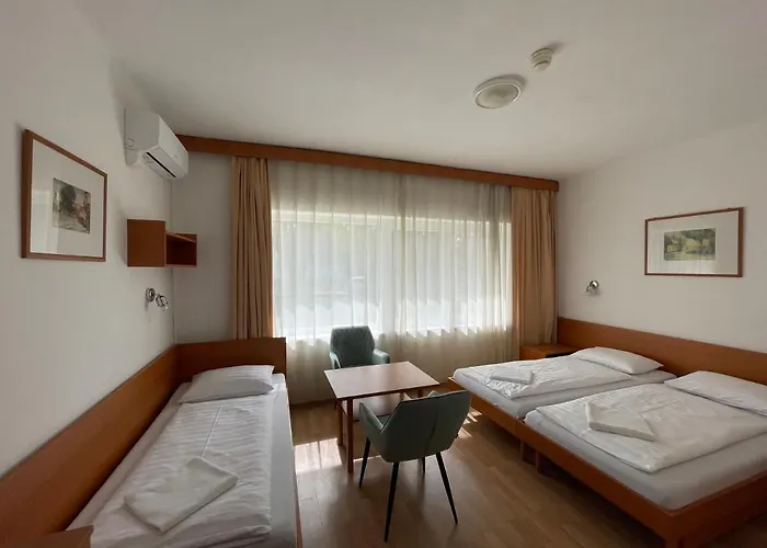 Hello Balcsi Apartmanhaz Bed & Breakfast Tihany